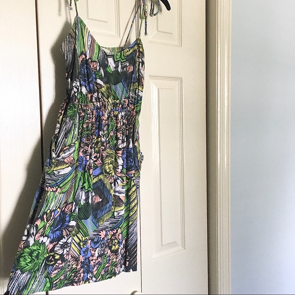 Tie straps mini sundress